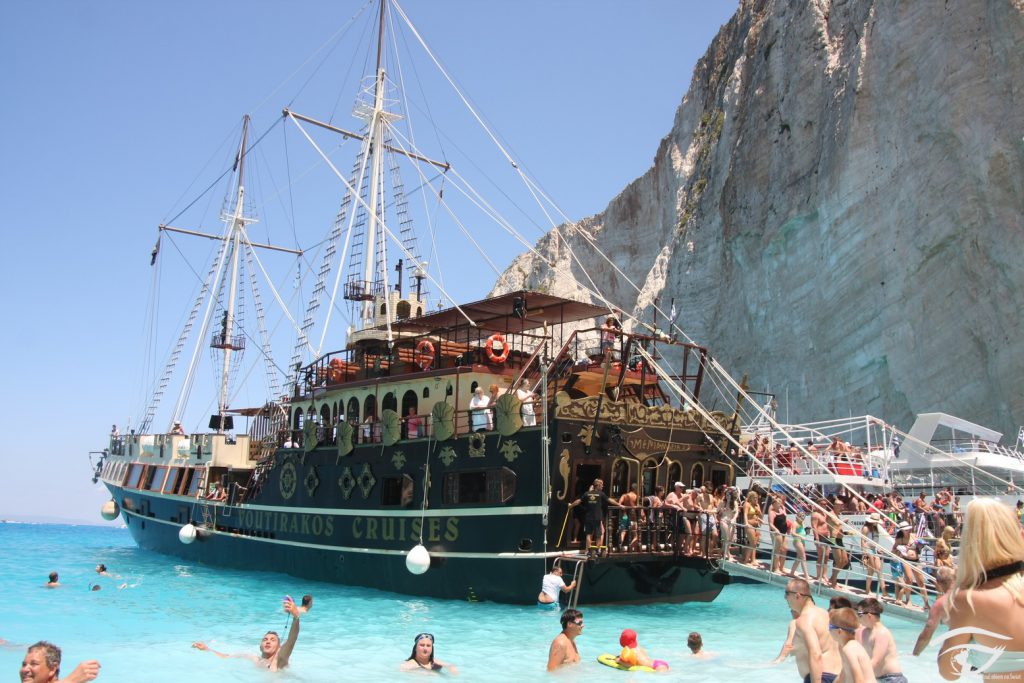 Plaza Wraku Navagio Beach